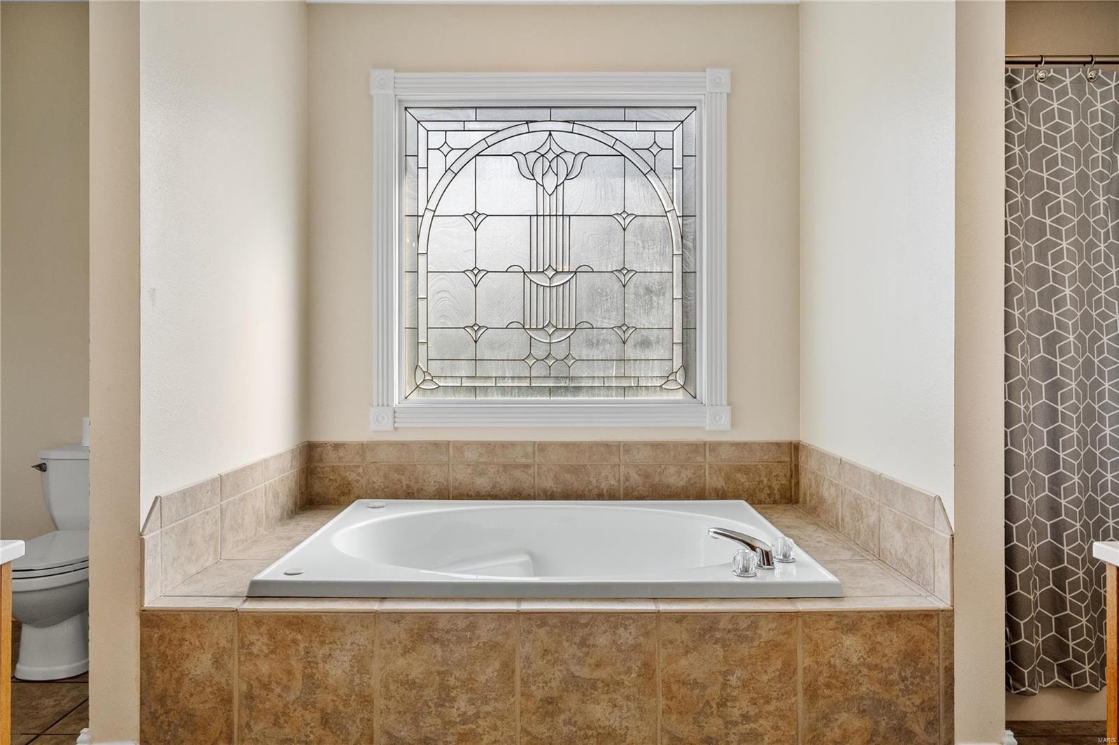 1033 Ridgewood Farms Road