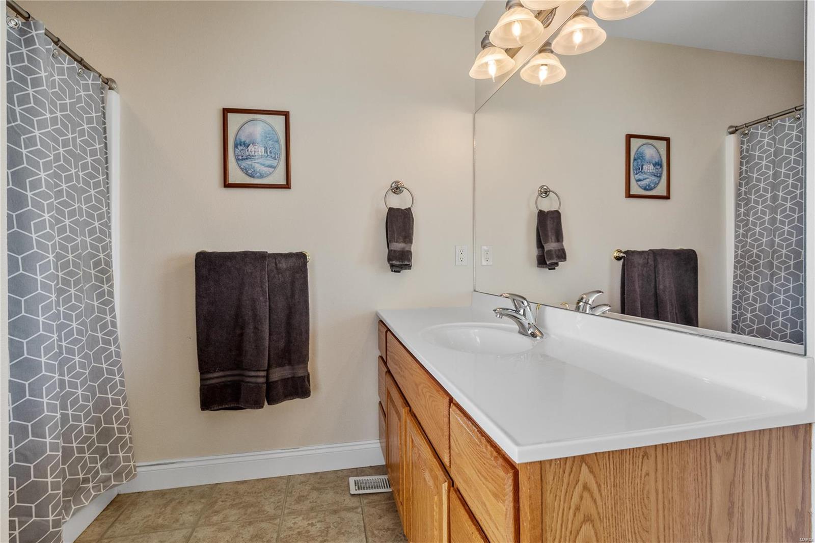 1033 Ridgewood Farms Road