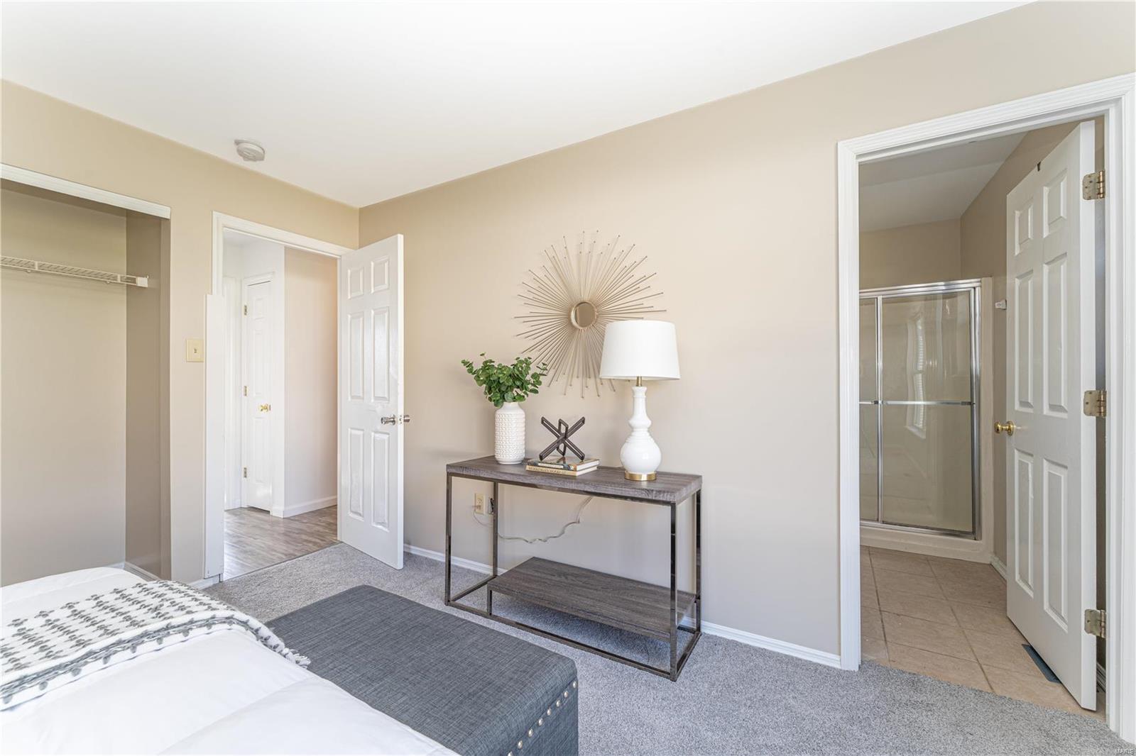 5576 Oakville Heights Court