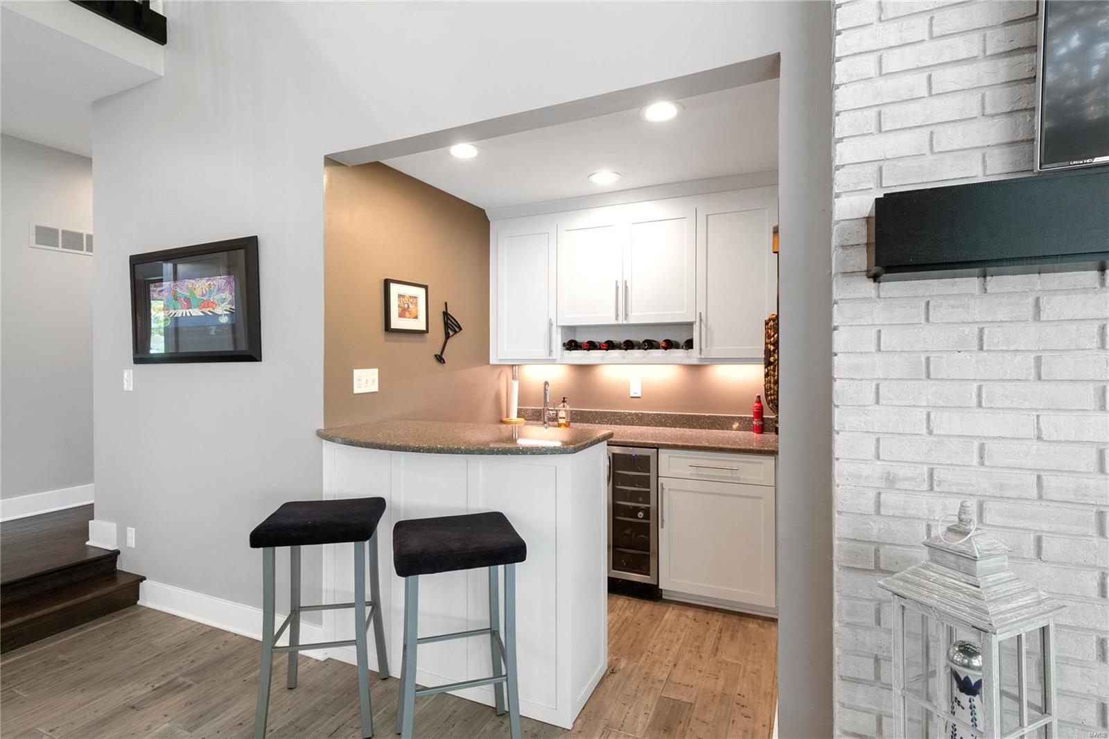 104 Meadowbrook Country Club