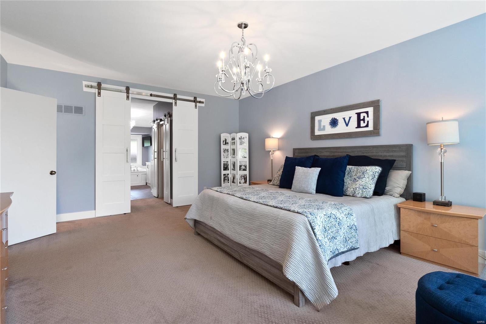 104 Meadowbrook Country Club