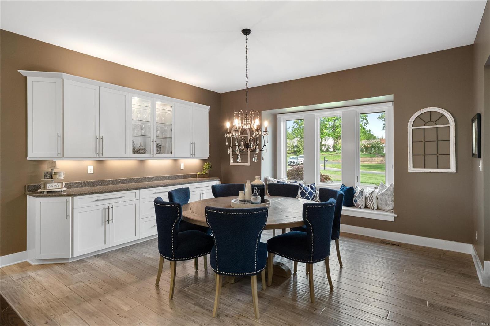 104 Meadowbrook Country Club