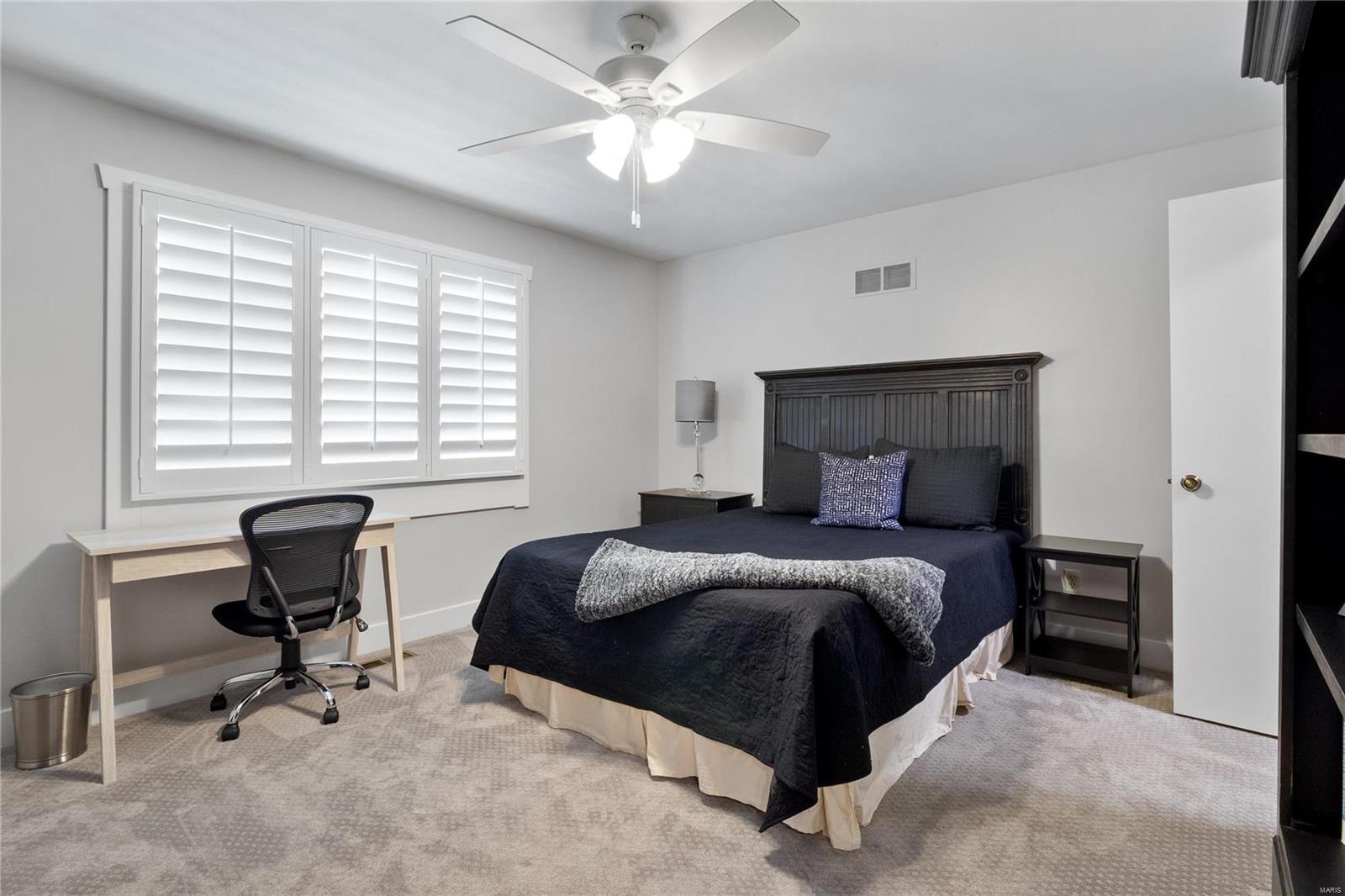 104 Meadowbrook Country Club