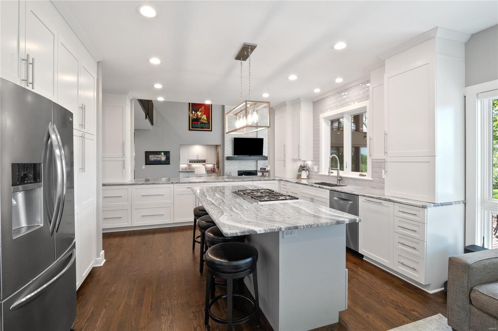 104 Meadowbrook Country Club