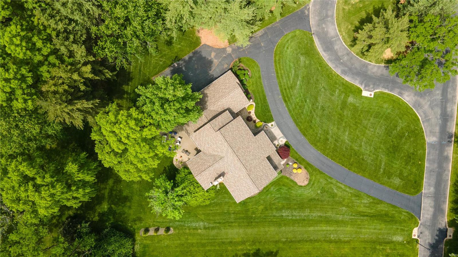 104 Meadowbrook Country Club