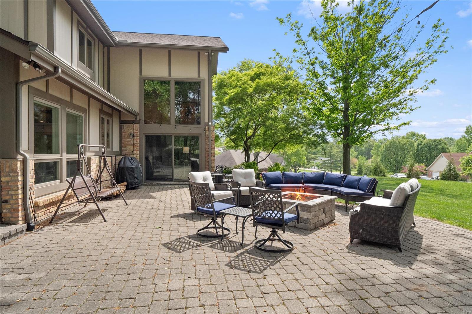 104 Meadowbrook Country Club