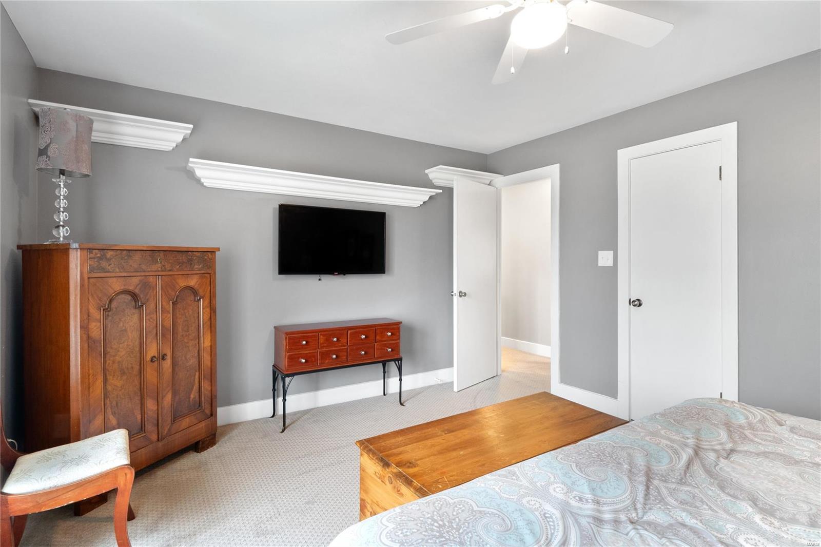 104 Meadowbrook Country Club