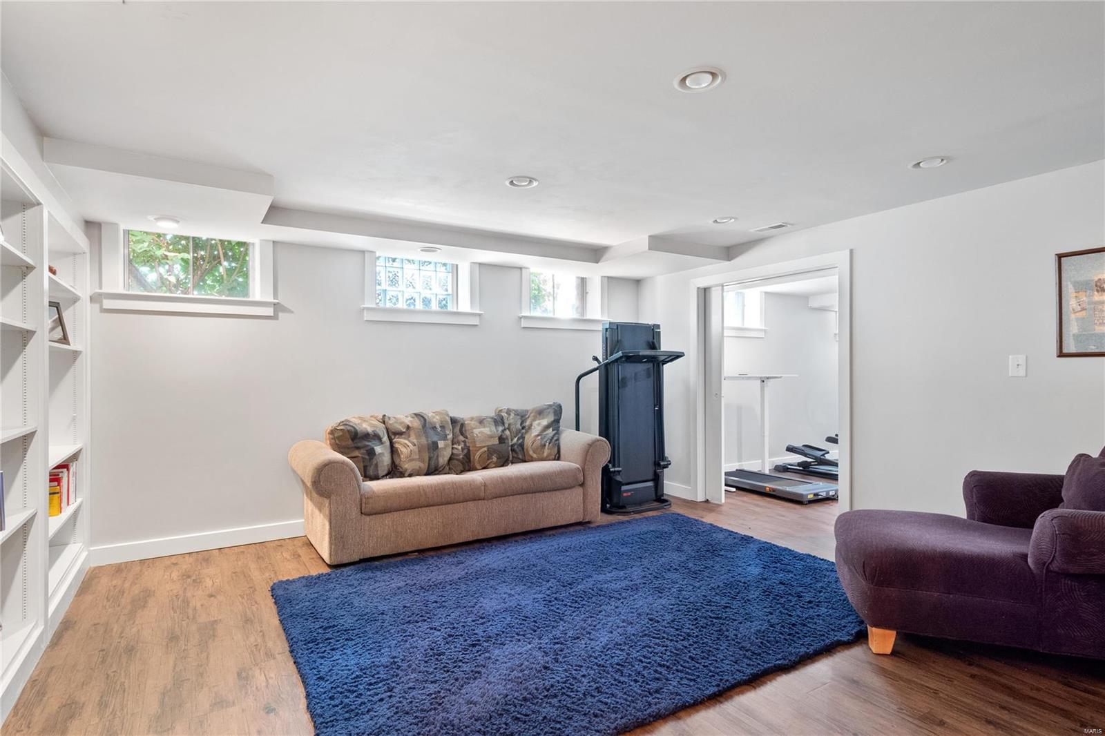 104 Meadowbrook Country Club