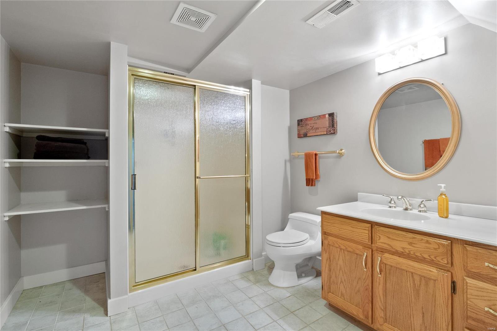 104 Meadowbrook Country Club