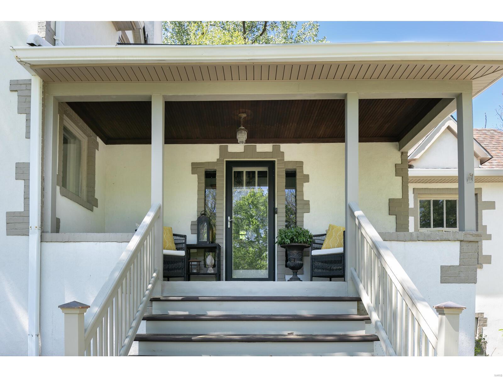 19 Clayton Terrace Drive