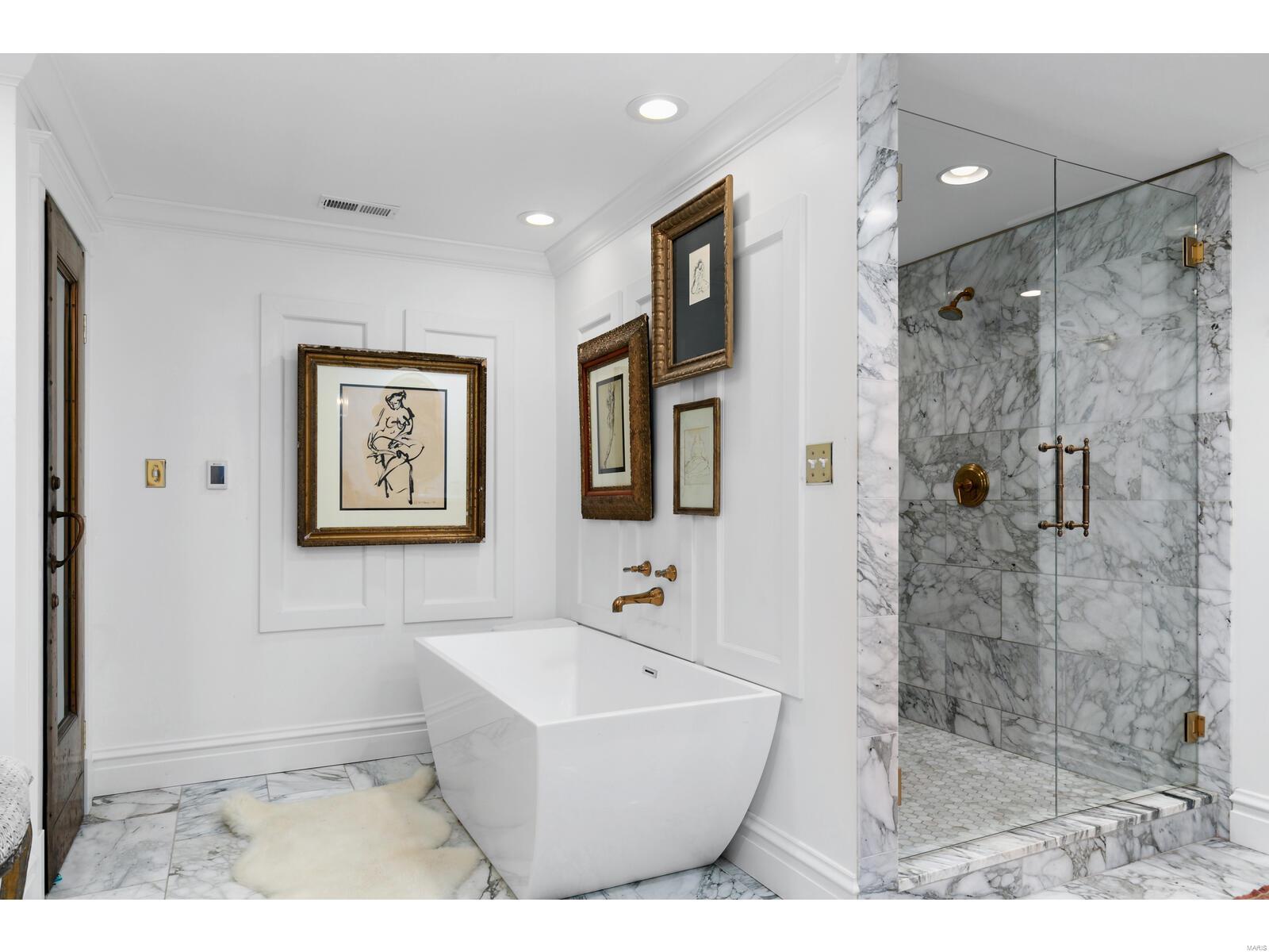 19 Clayton Terrace Drive