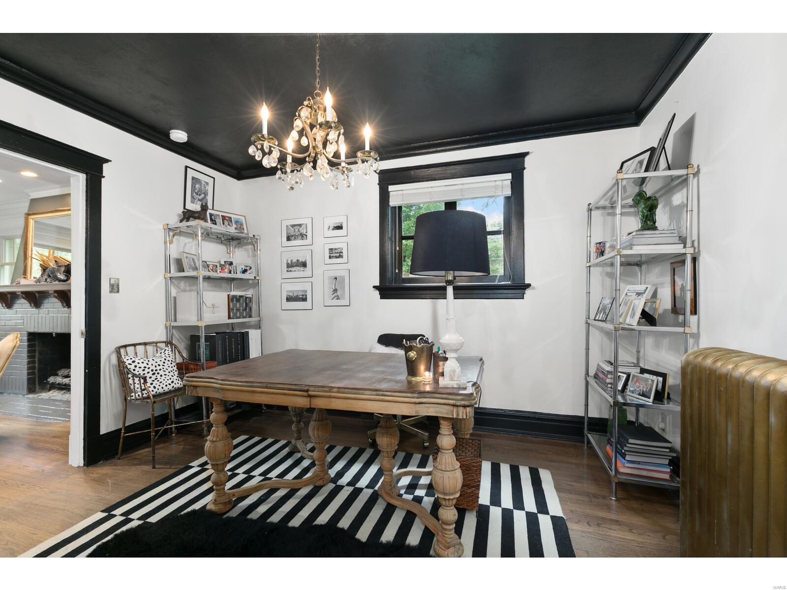 19 Clayton Terrace Drive