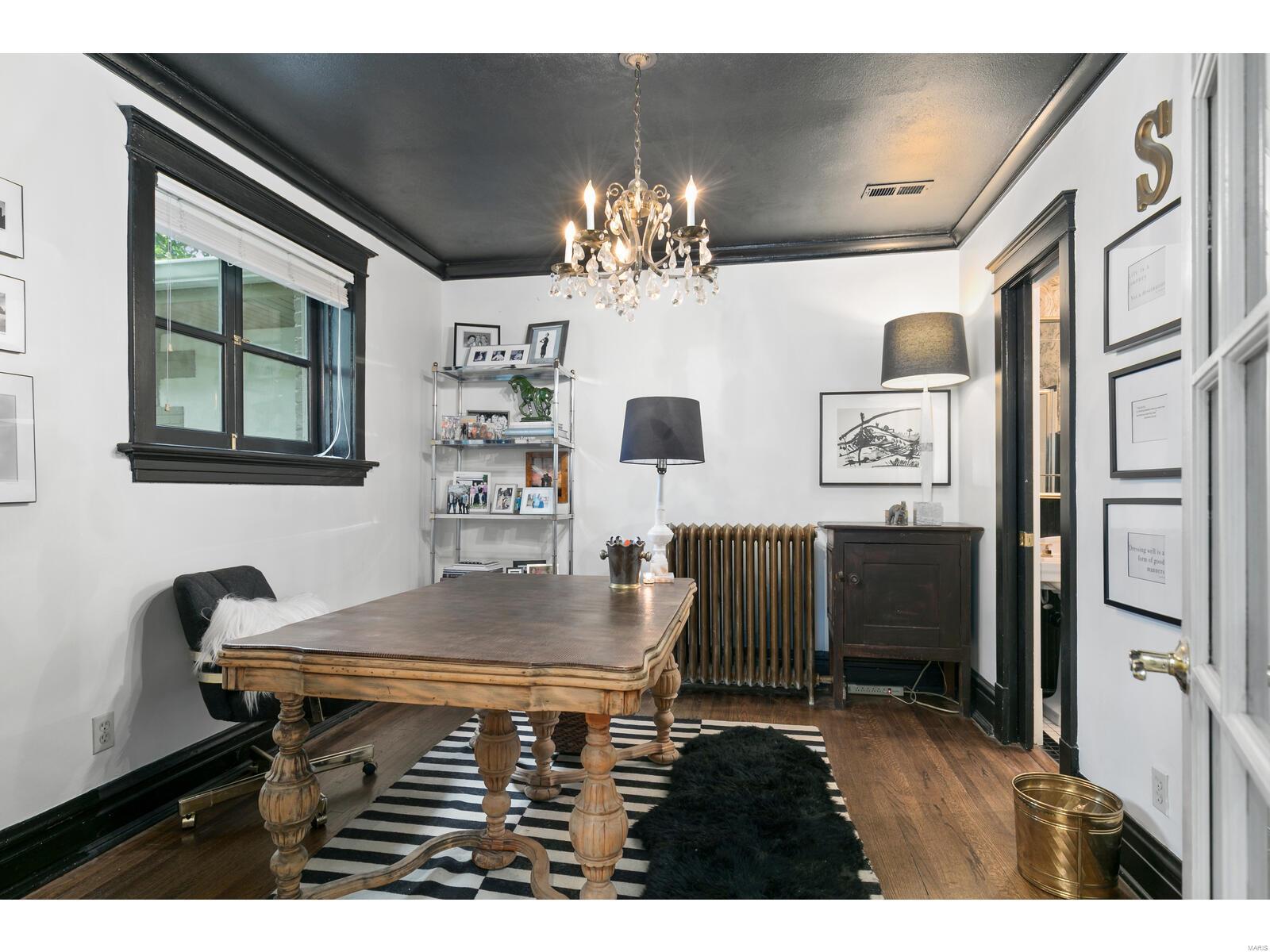 19 Clayton Terrace Drive