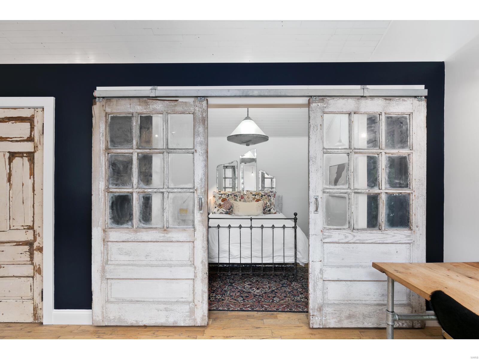 19 Clayton Terrace Drive