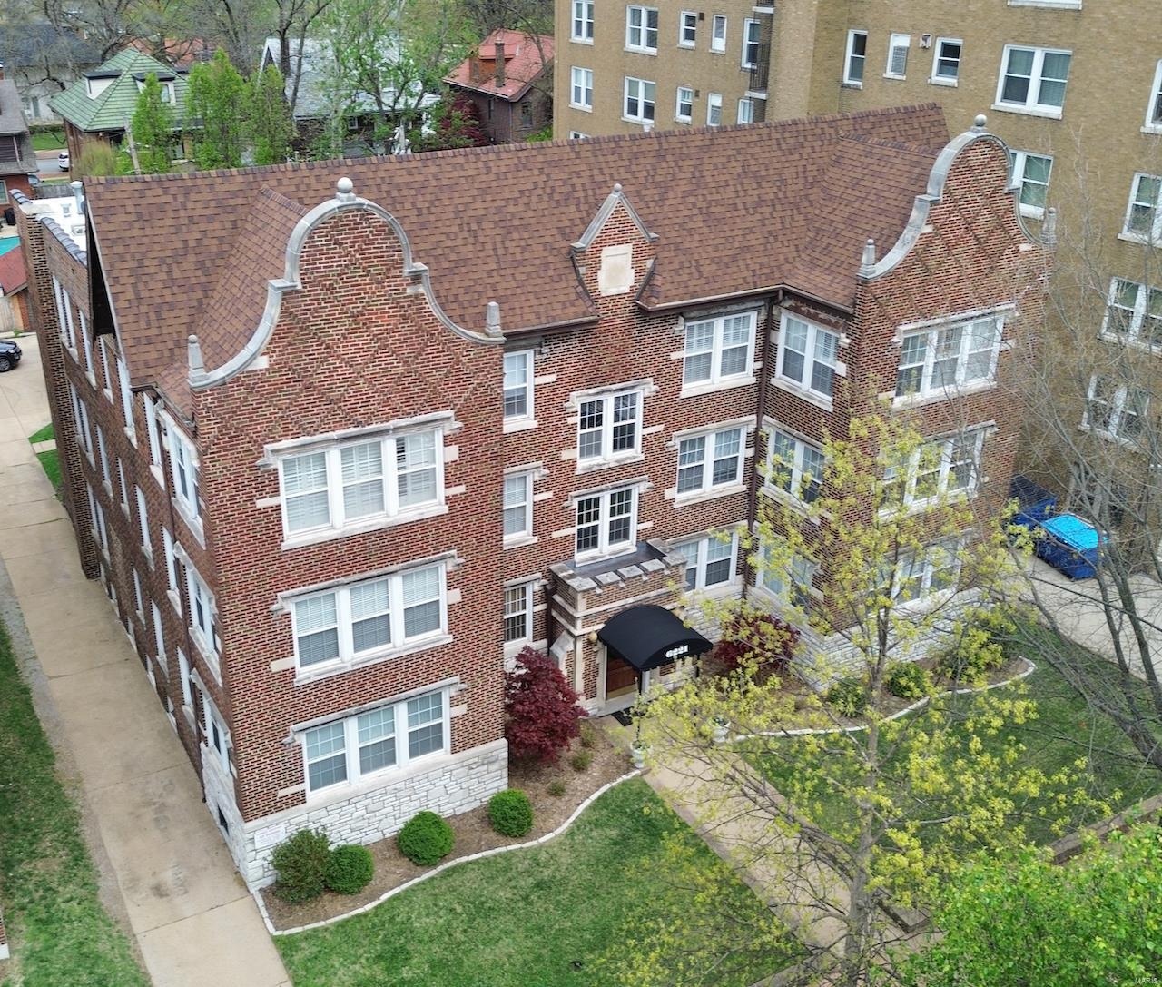 6221 Northwood Avenue Unit: 3W