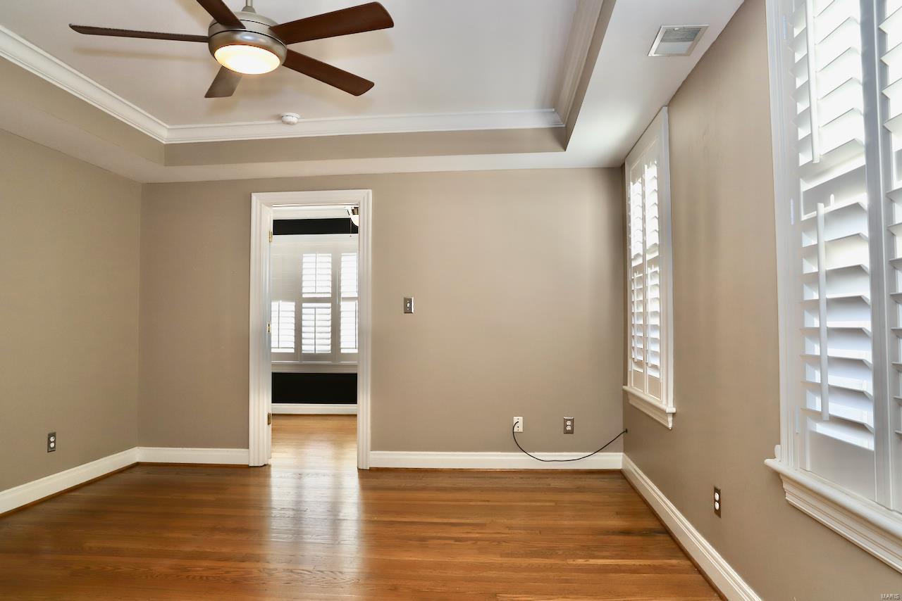 6221 Northwood Avenue Unit: 3W