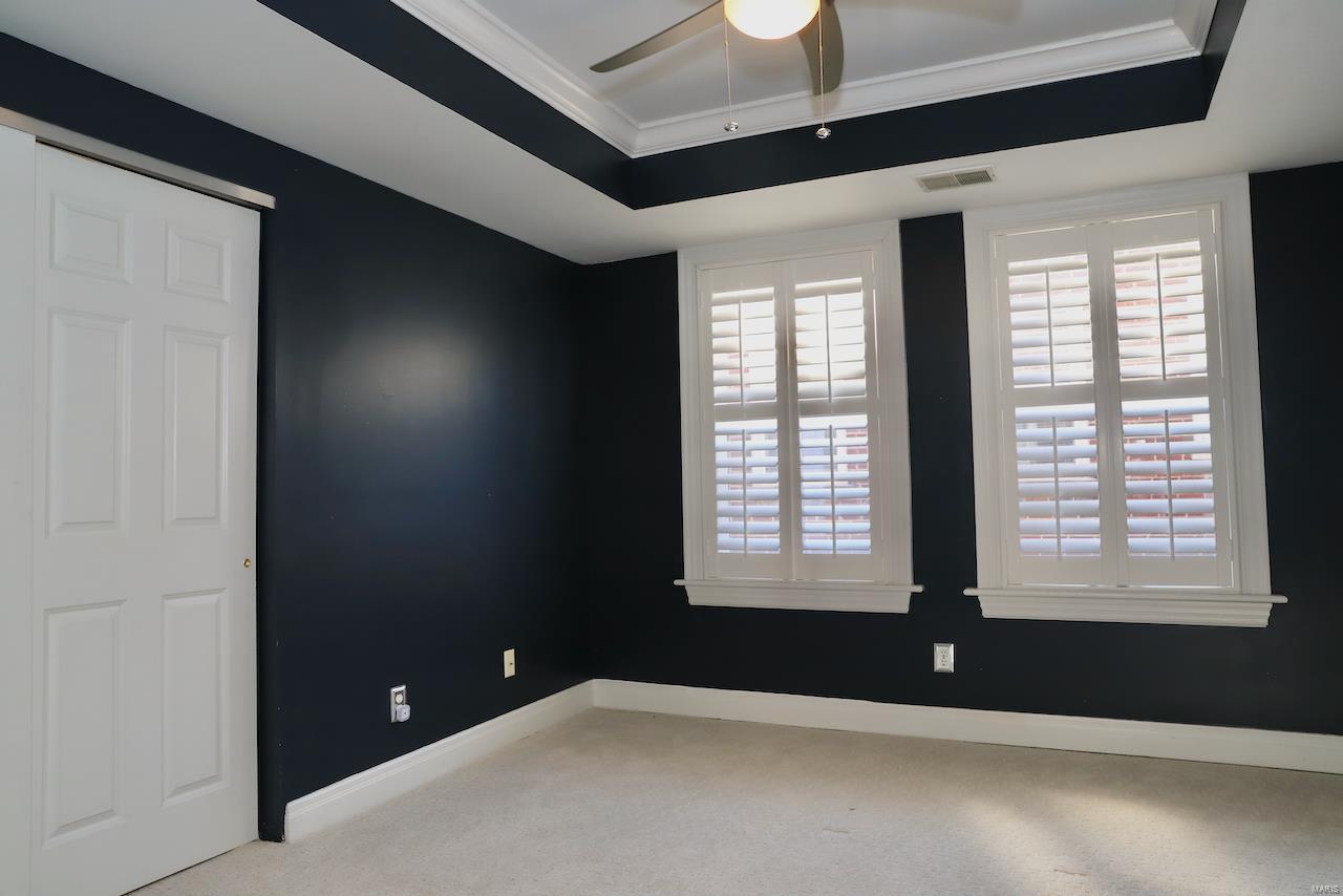 6221 Northwood Avenue Unit: 3W