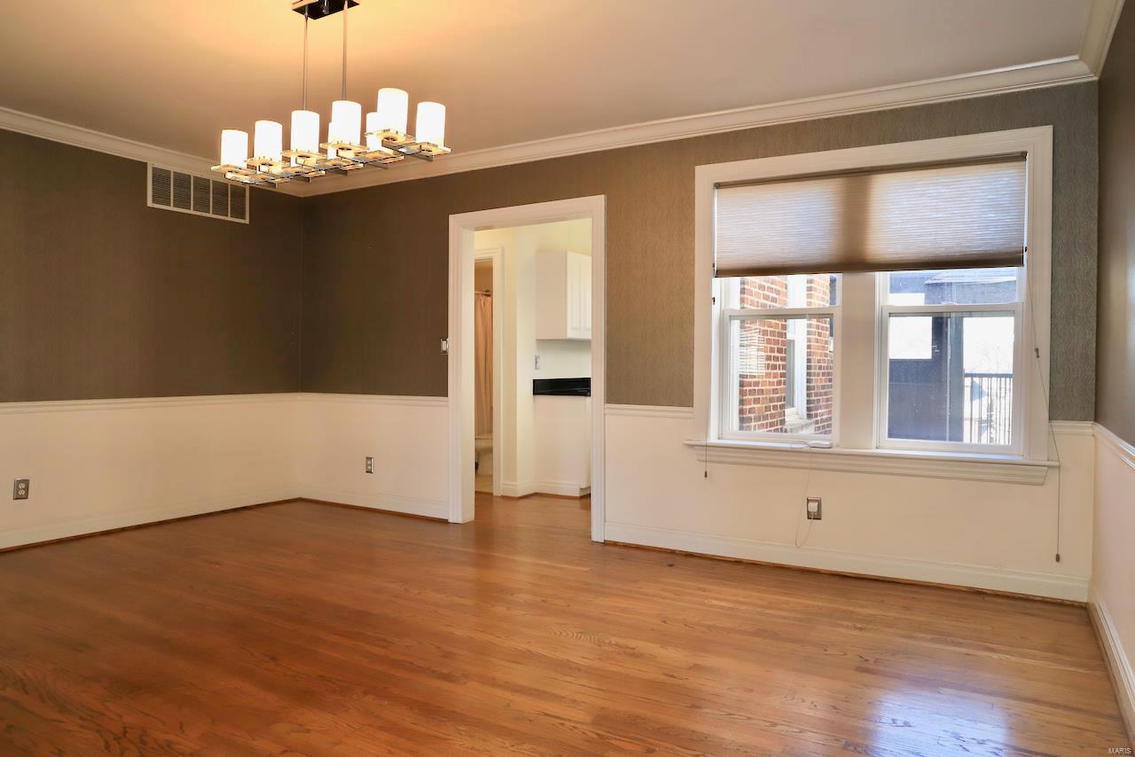 6221 Northwood Avenue Unit: 3W