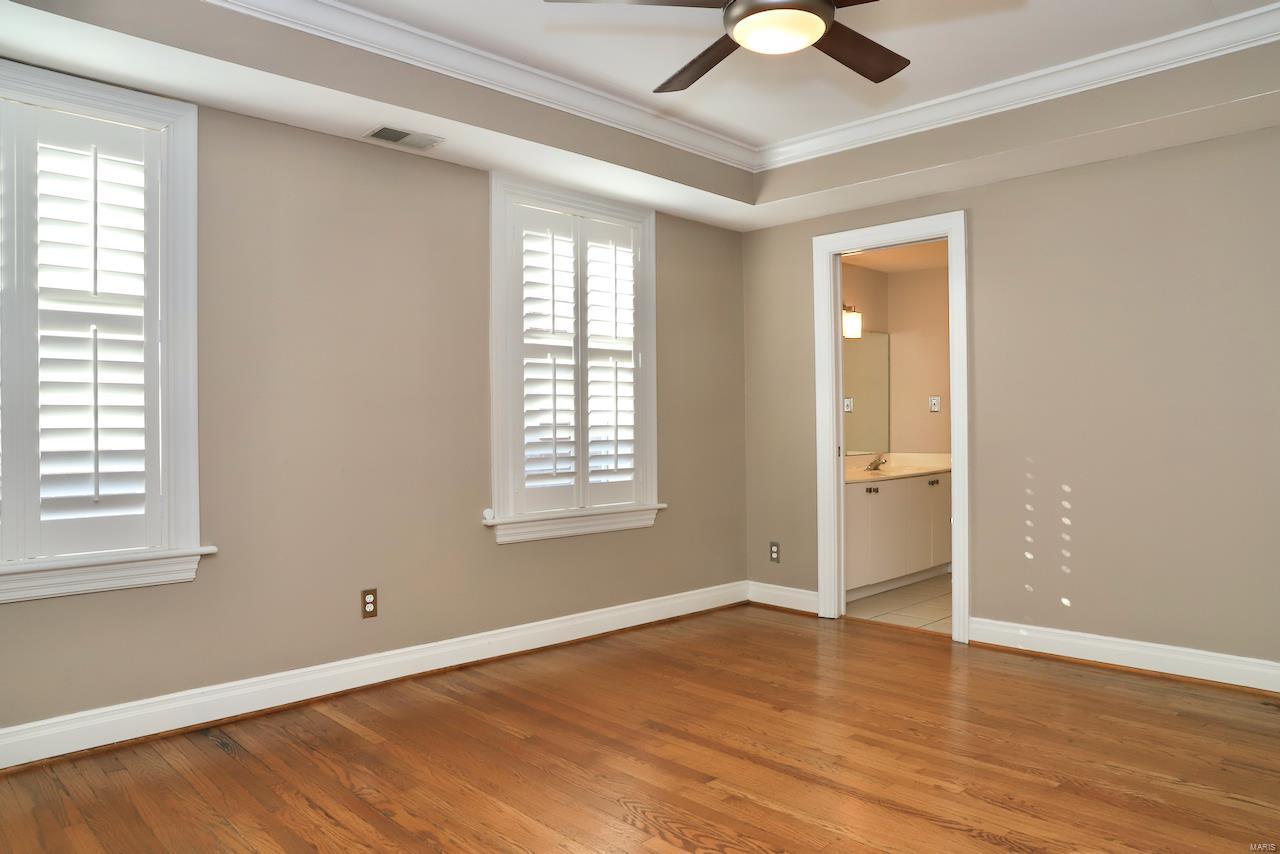 6221 Northwood Avenue Unit: 3W