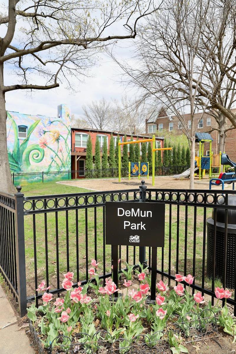 6221 Northwood Avenue Unit: 3W