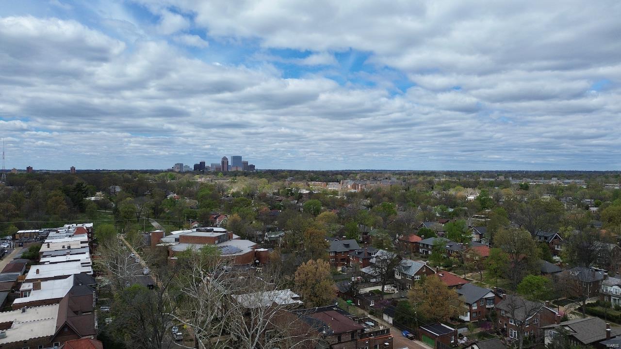 6221 Northwood Avenue Unit: 3W