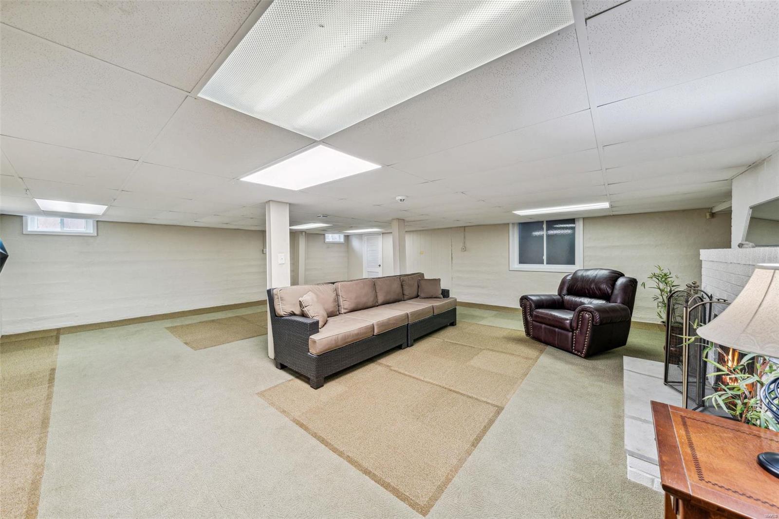 7074 Whitworth Court