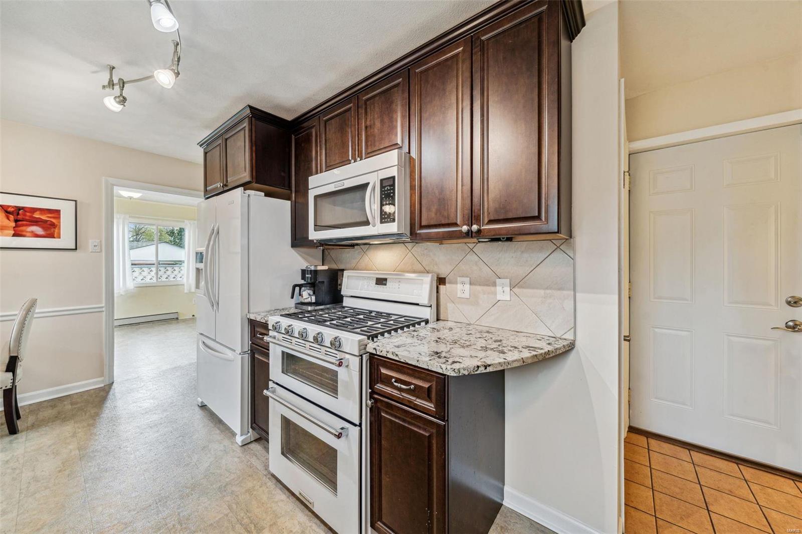 7074 Whitworth Court