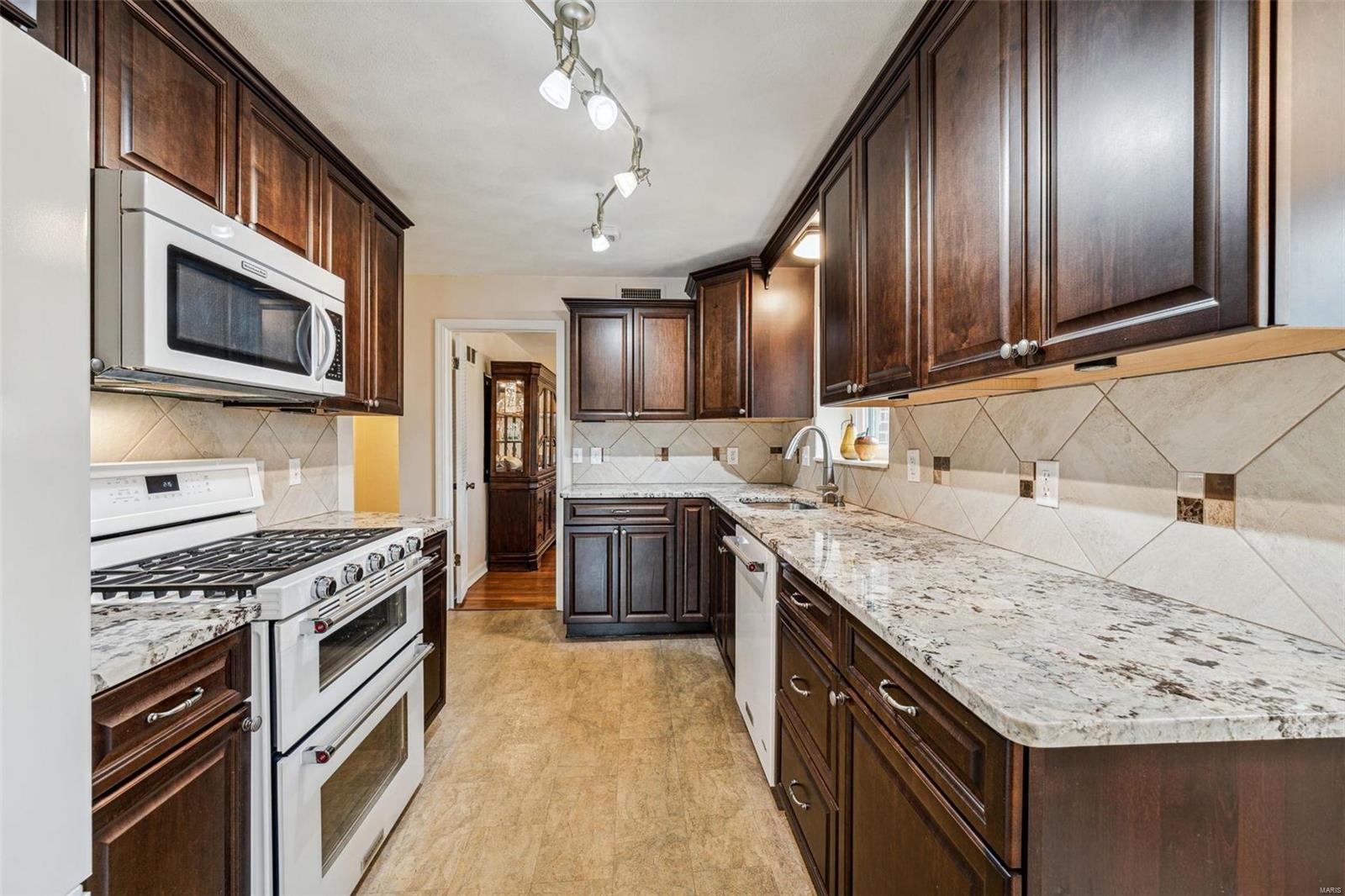 7074 Whitworth Court