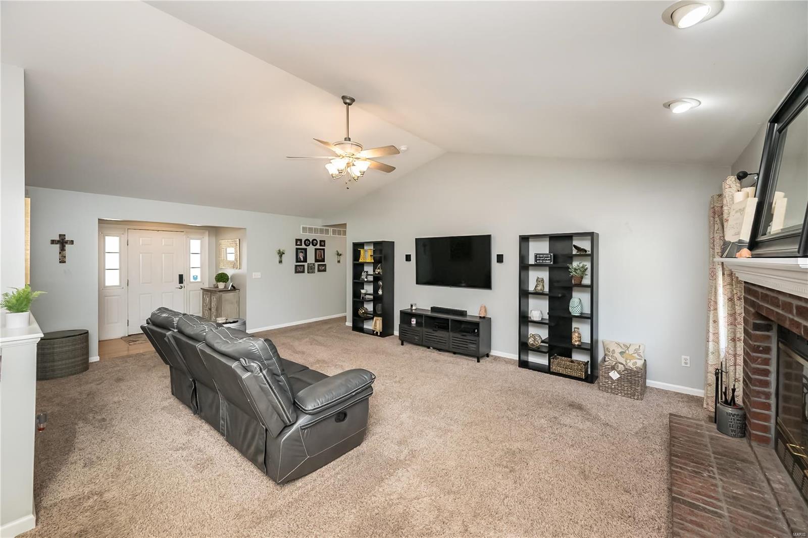 3328 Silvertrail Drive