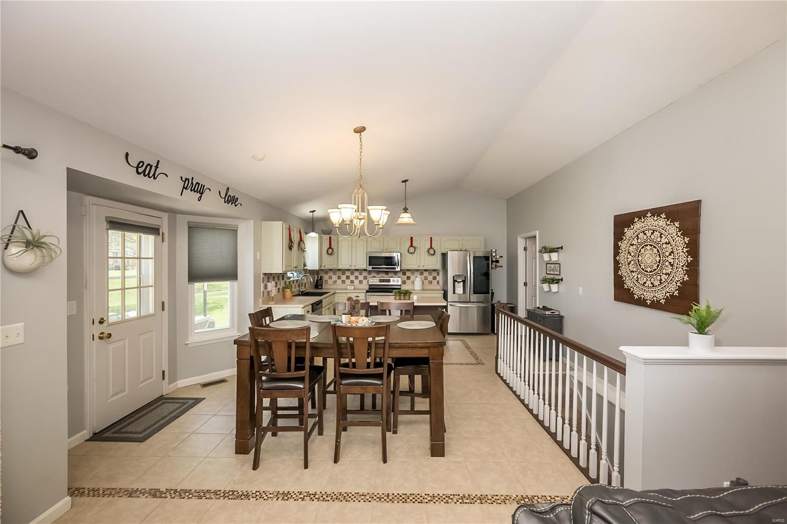 3328 Silvertrail Drive