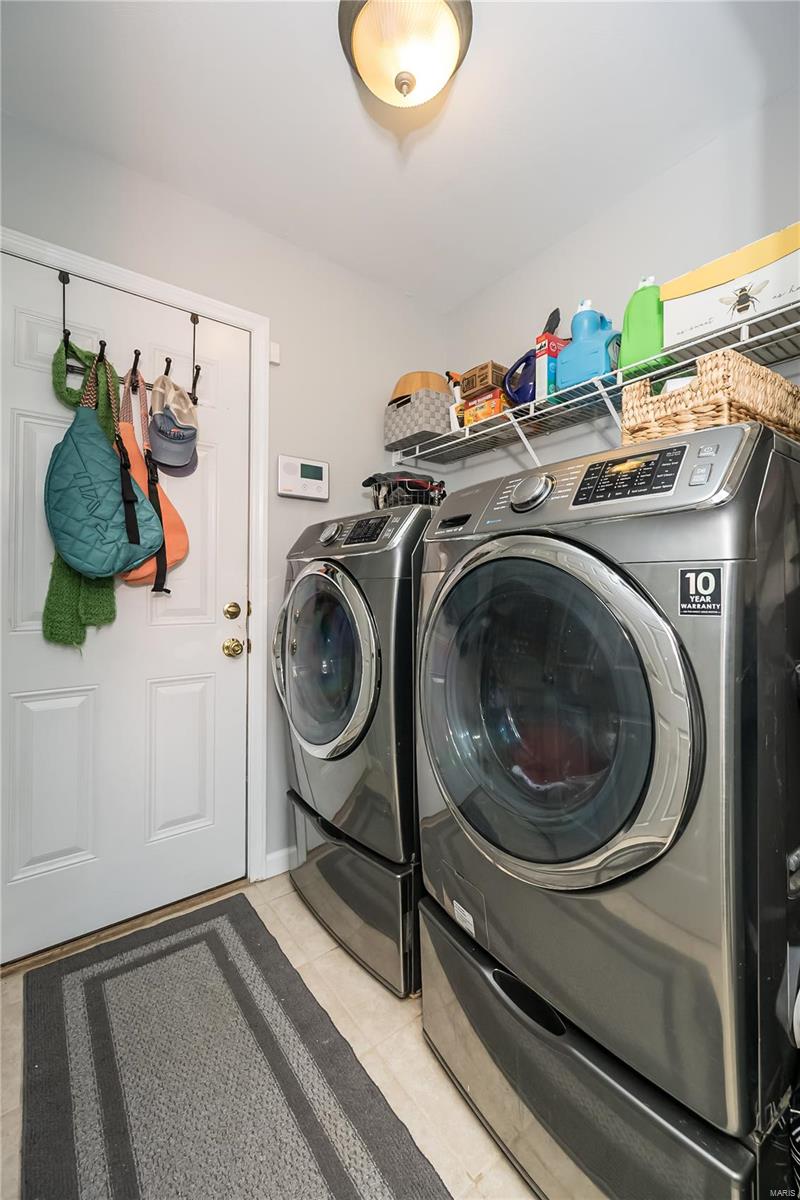 3328 Silvertrail Drive