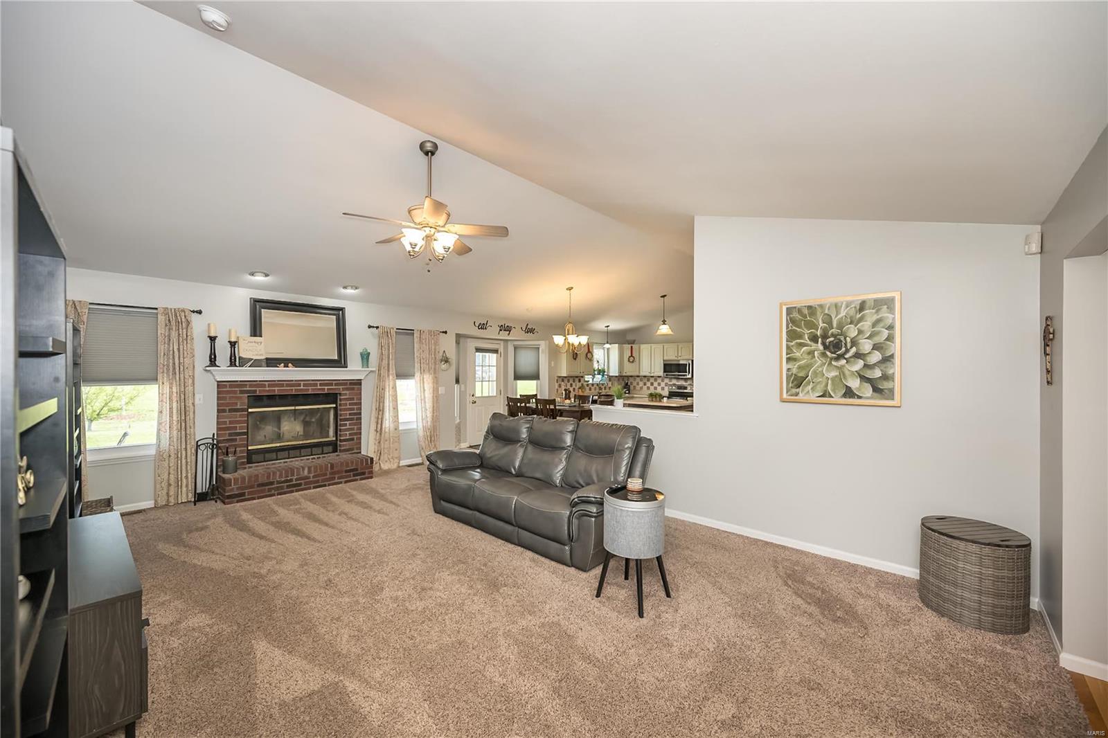 3328 Silvertrail Drive