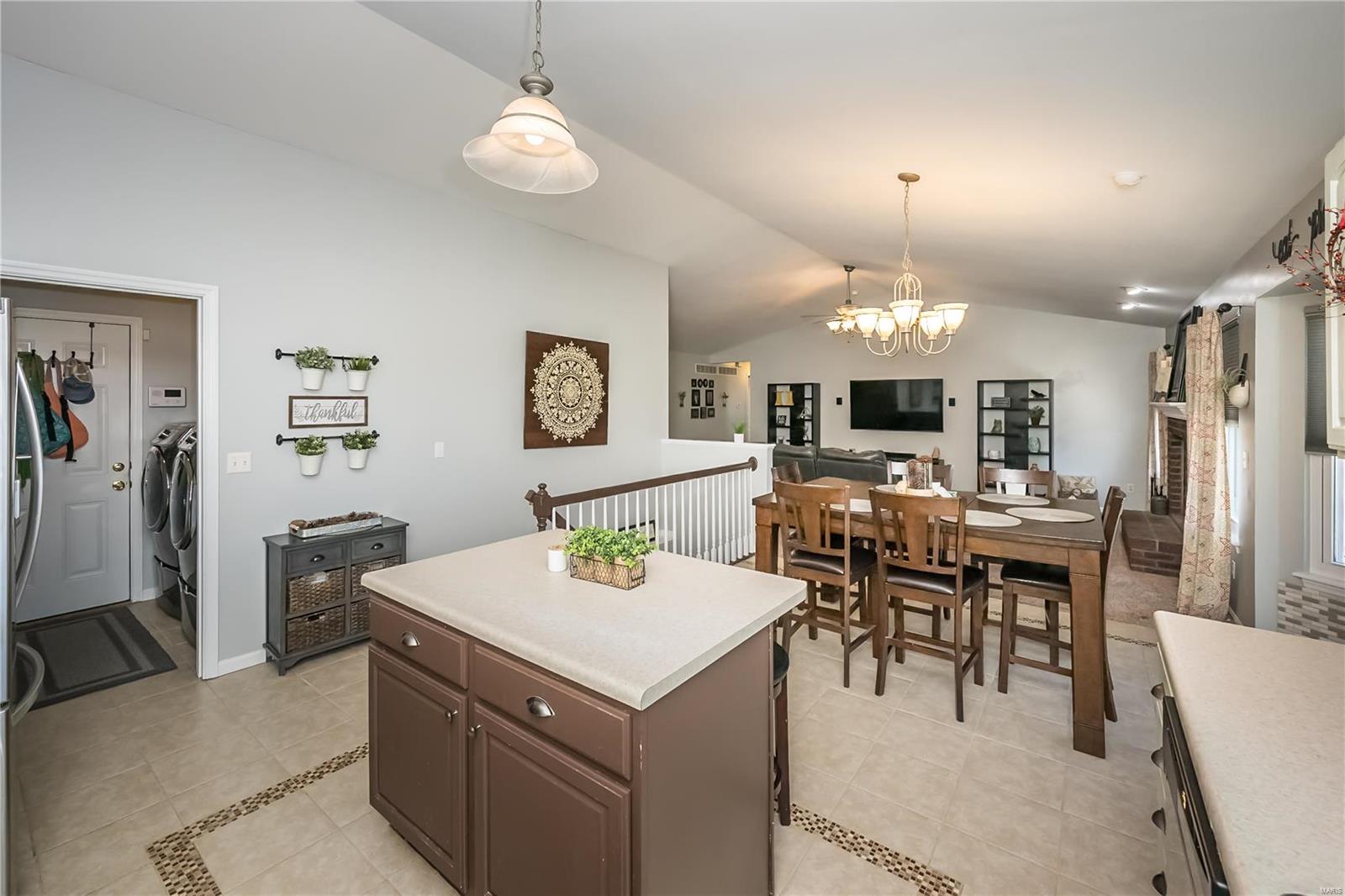 3328 Silvertrail Drive