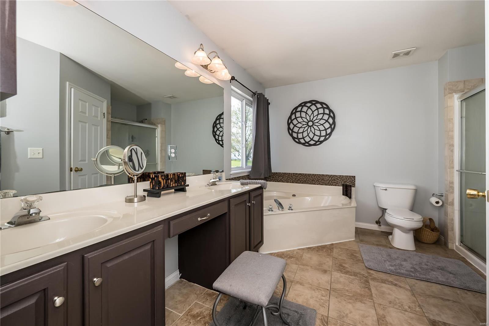 3328 Silvertrail Drive