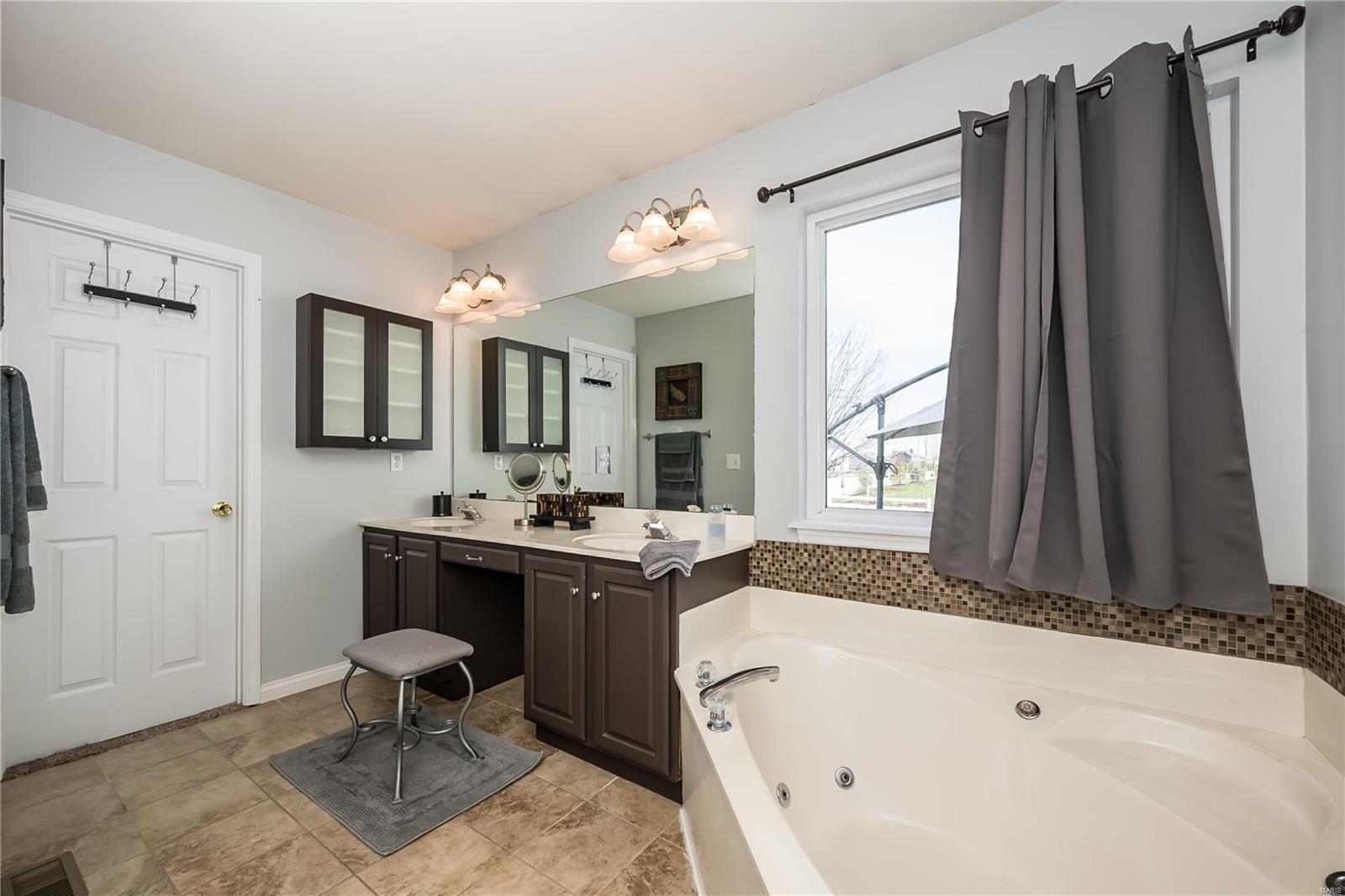 3328 Silvertrail Drive