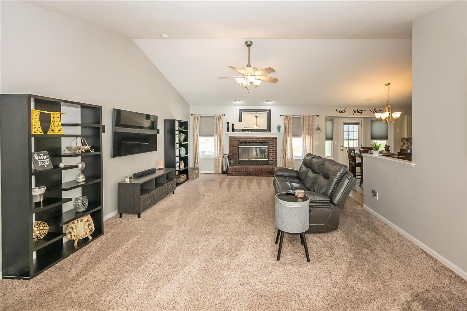 3328 Silvertrail Drive