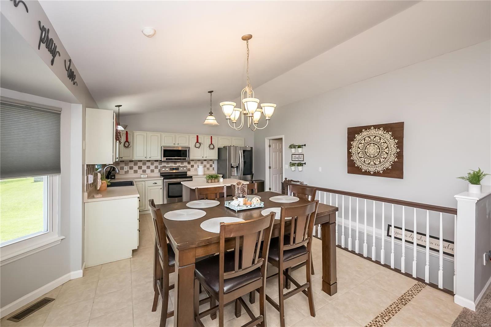 3328 Silvertrail Drive