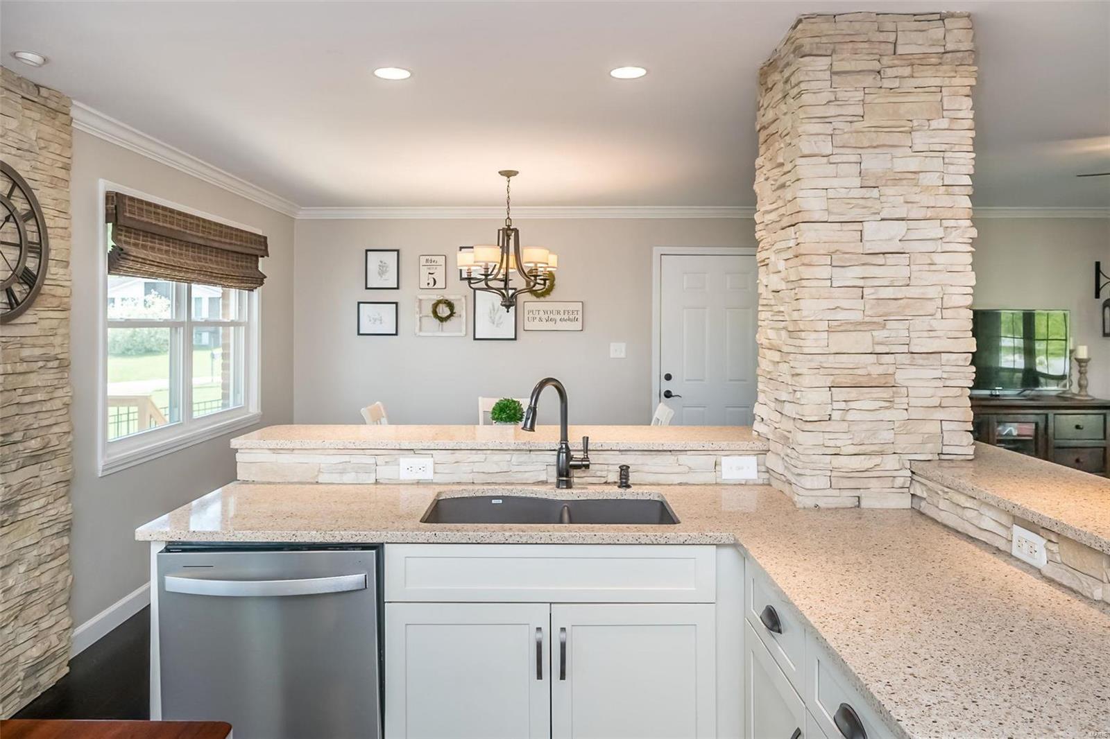 9040 Grant Farm Trail