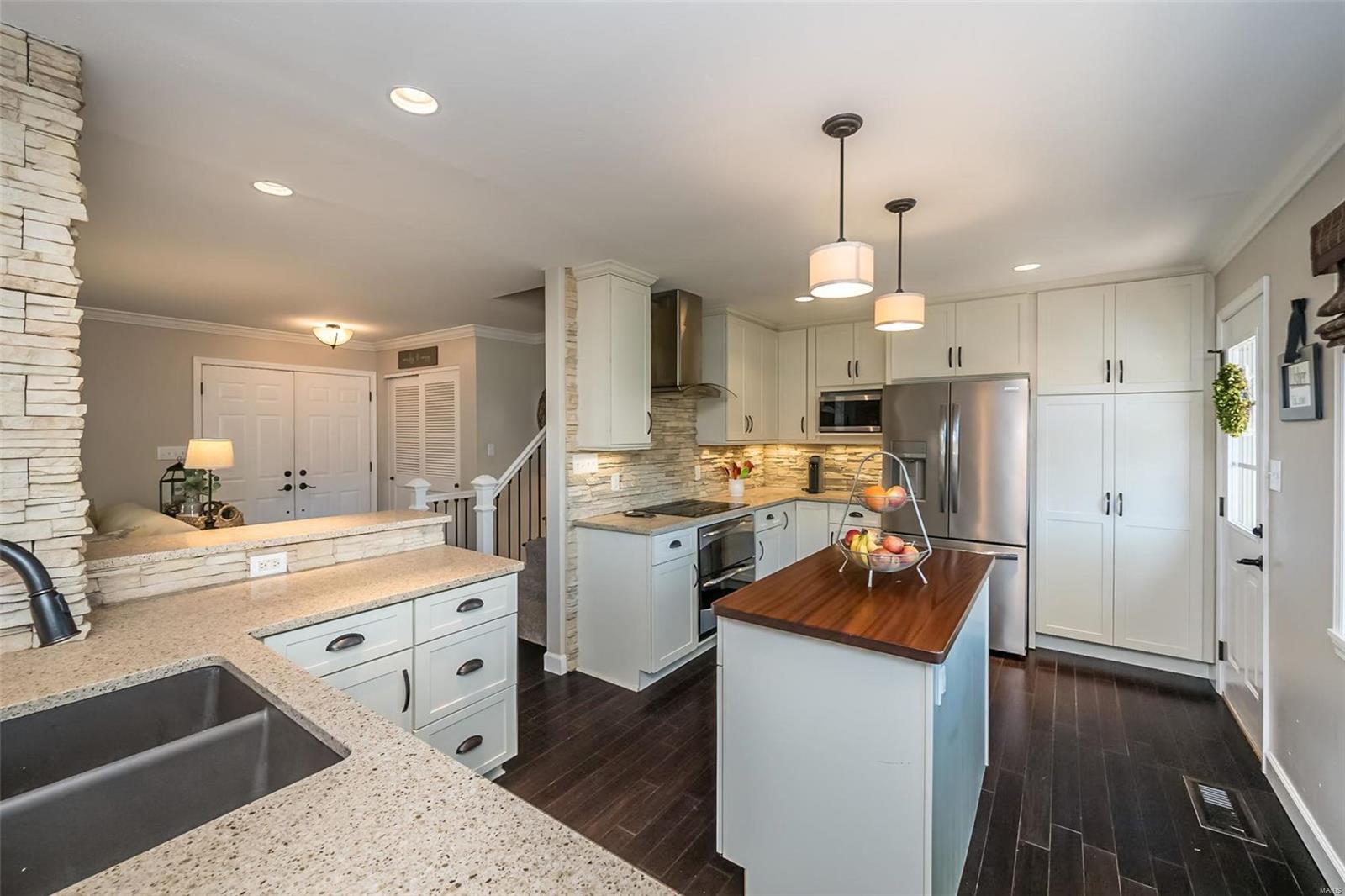 9040 Grant Farm Trail