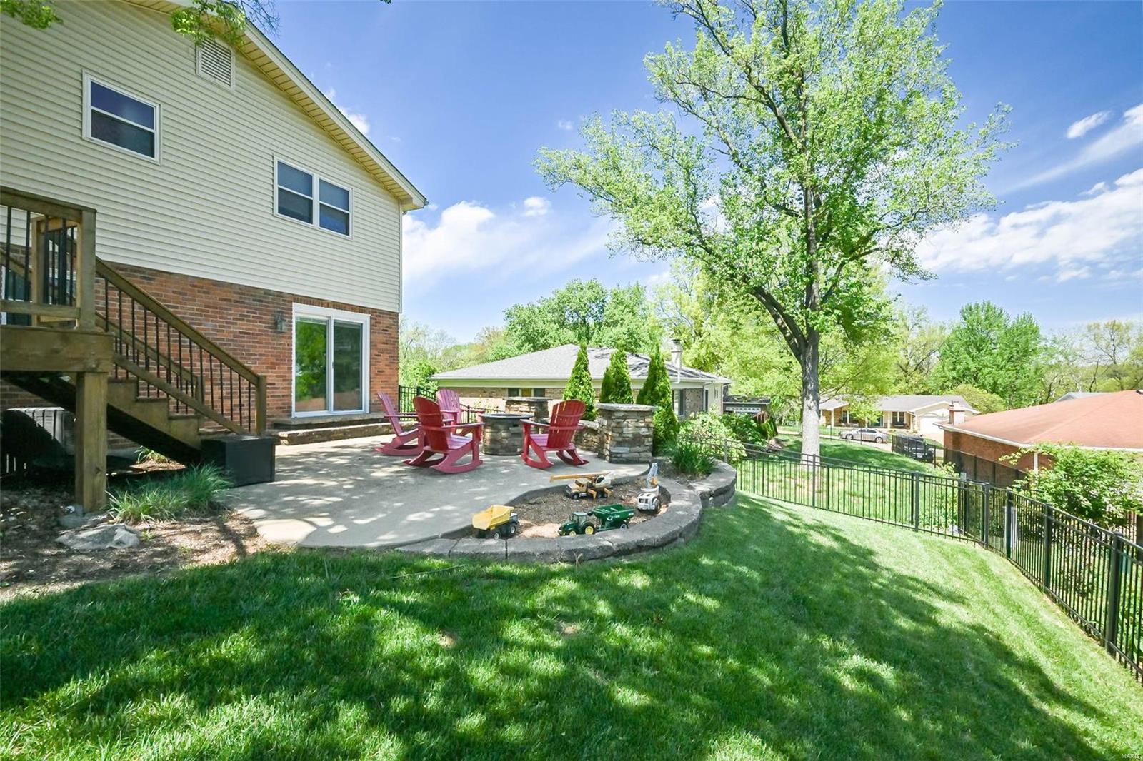 9040 Grant Farm Trail