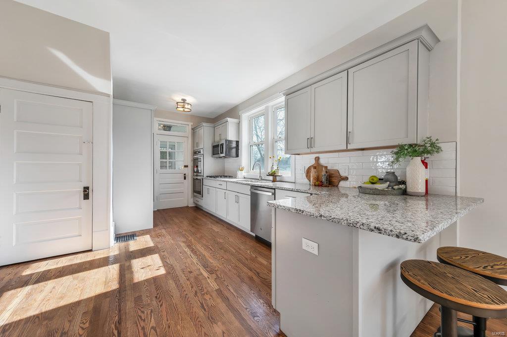 1002 Jefferson Street