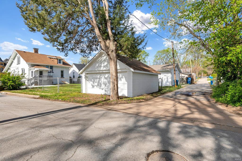 1002 Jefferson Street