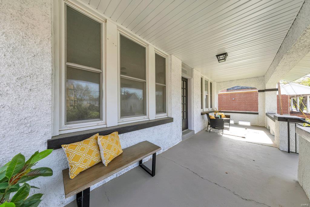 1002 Jefferson Street