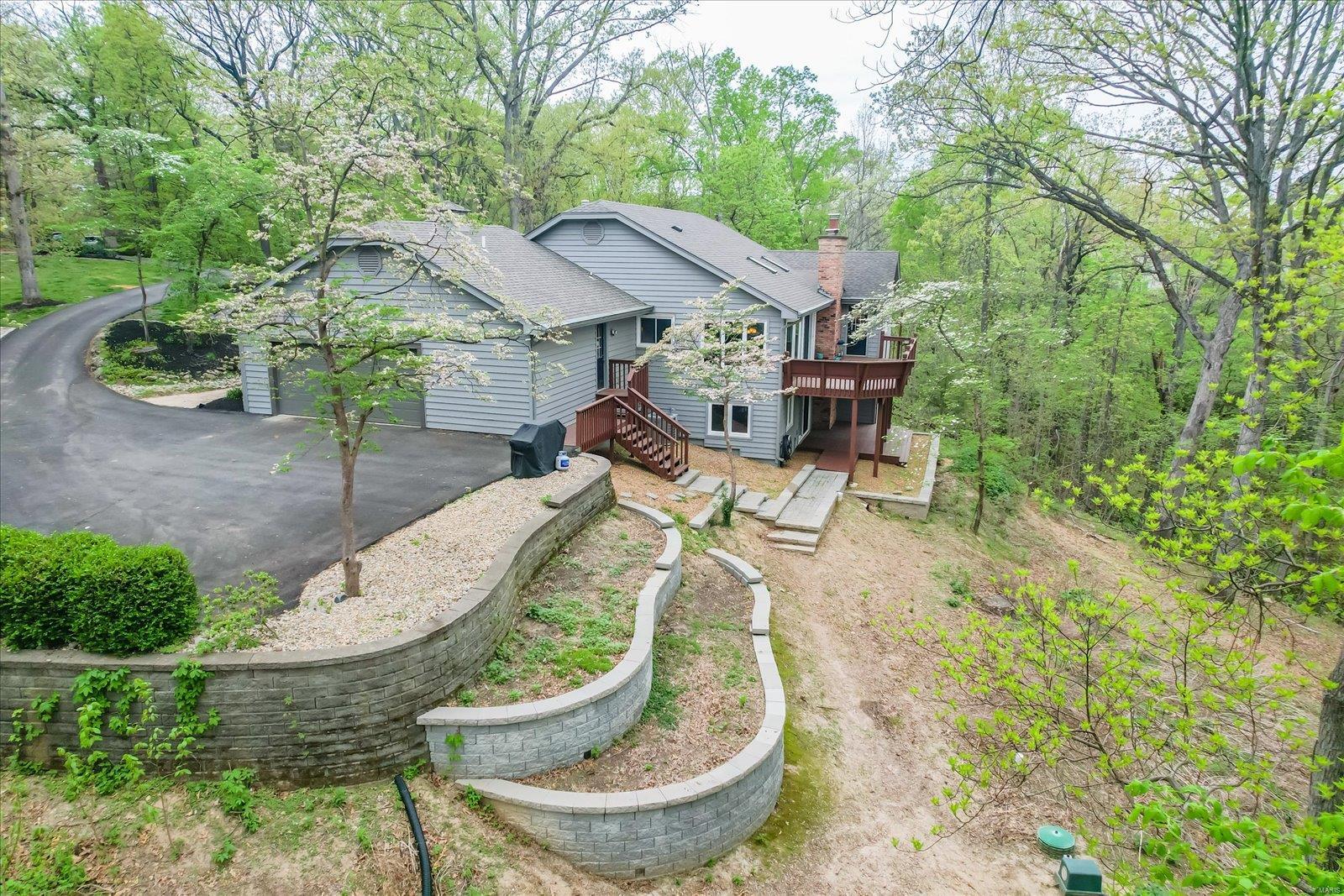 1441 Lost Hollow Court