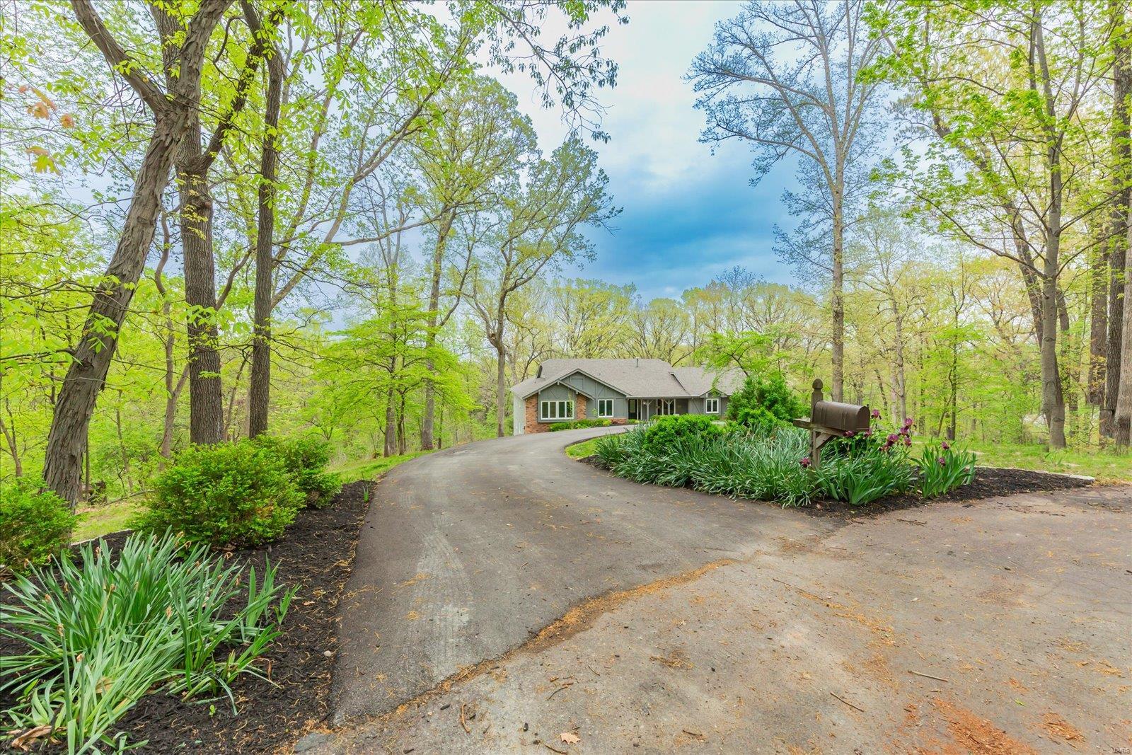 1441 Lost Hollow Court