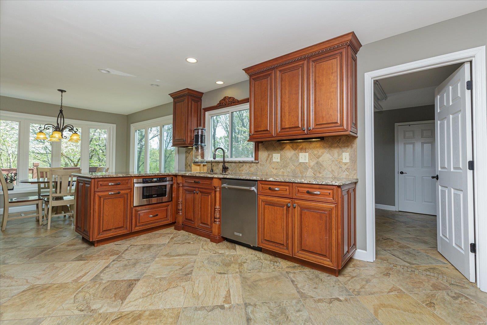 1441 Lost Hollow Court