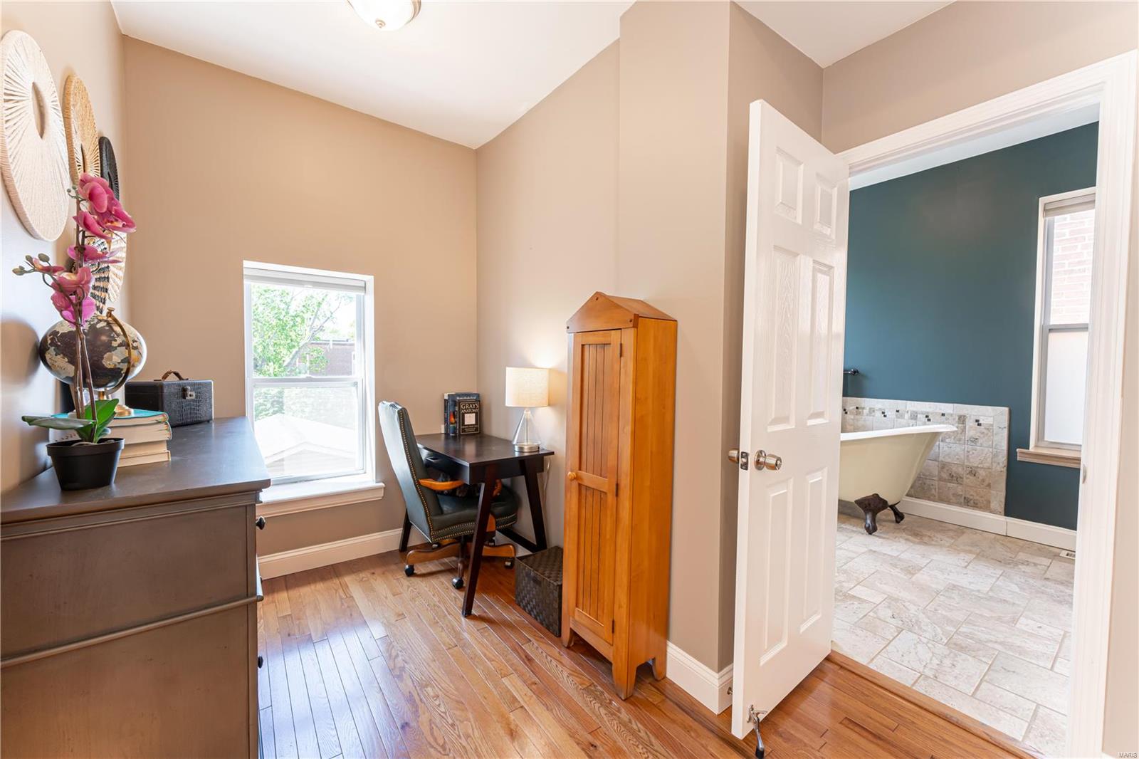 3308 Halliday Avenue