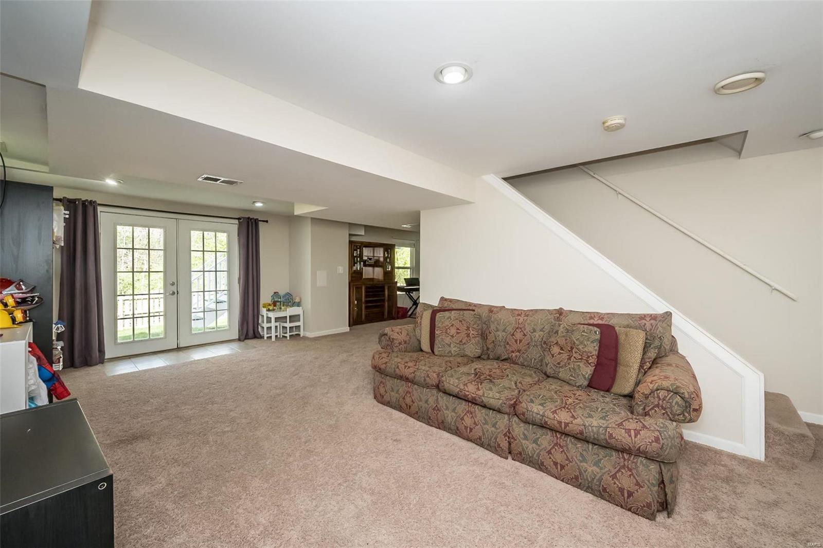 487 Valparaiso Court