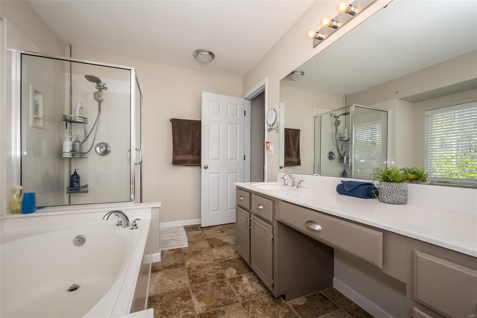 487 Valparaiso Court