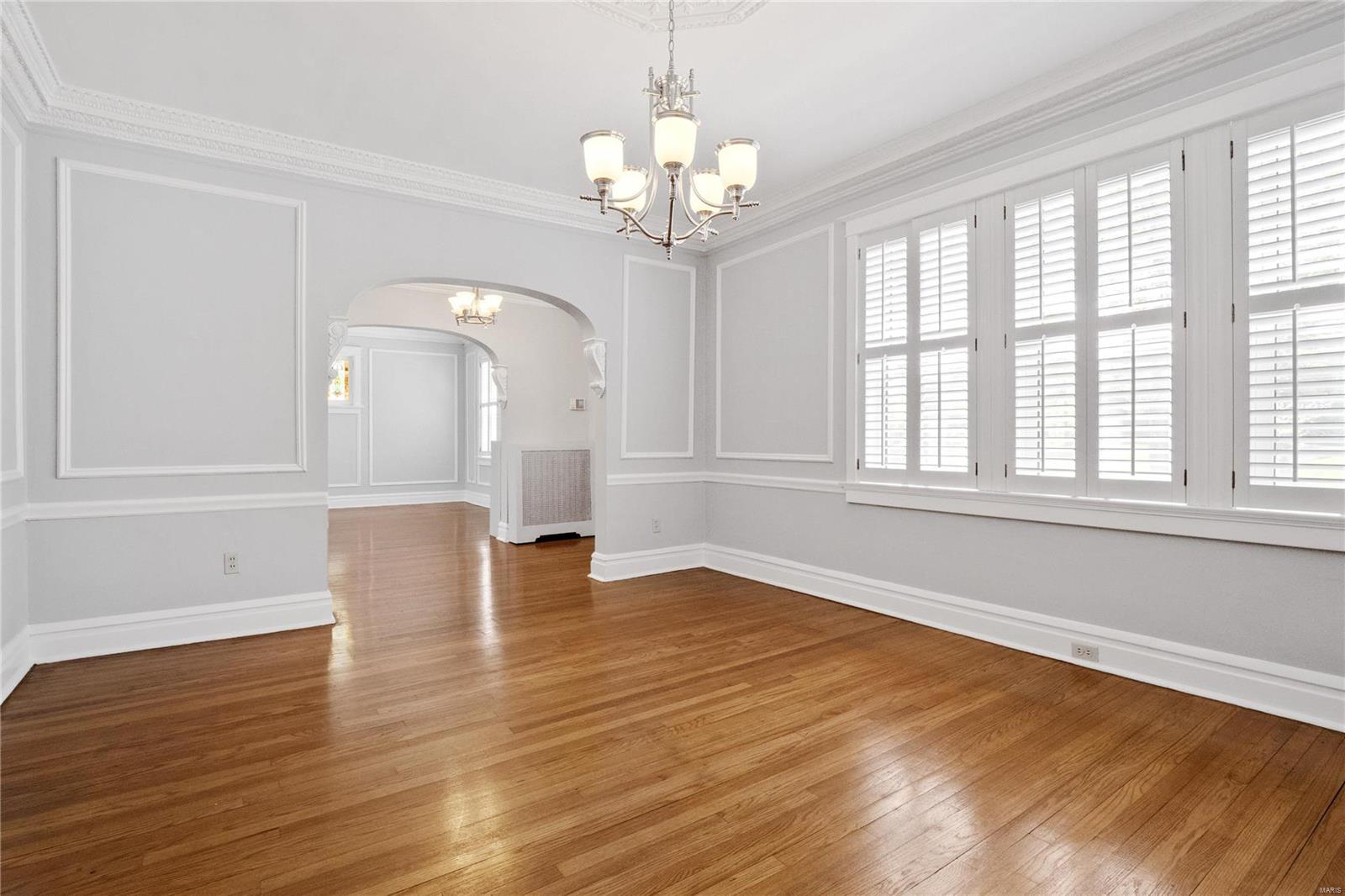 7151 Delmar Boulevard